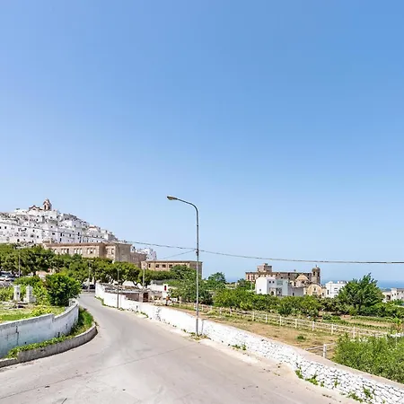 1 Bedroom Beautiful In